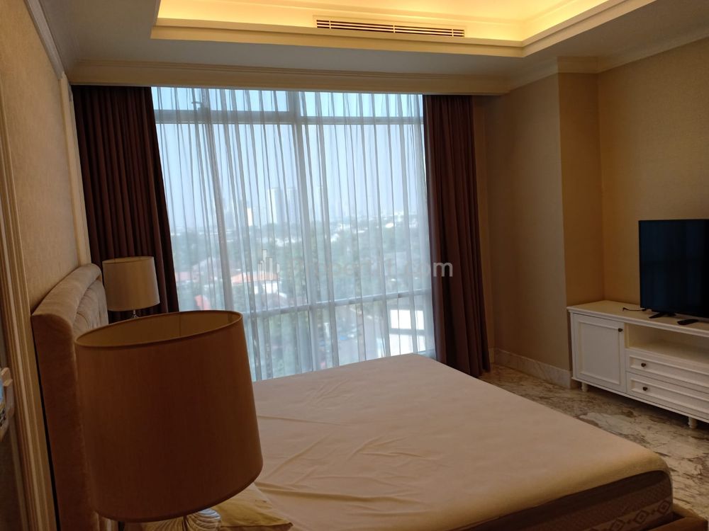 Jual Apartemen Botanica Simprug Ready 2+1BR Fully Furnished Comfy Unit