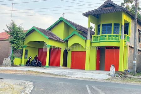 Dijual Rumah Strategis 2 Lantai di Sragen Jawa Tengah