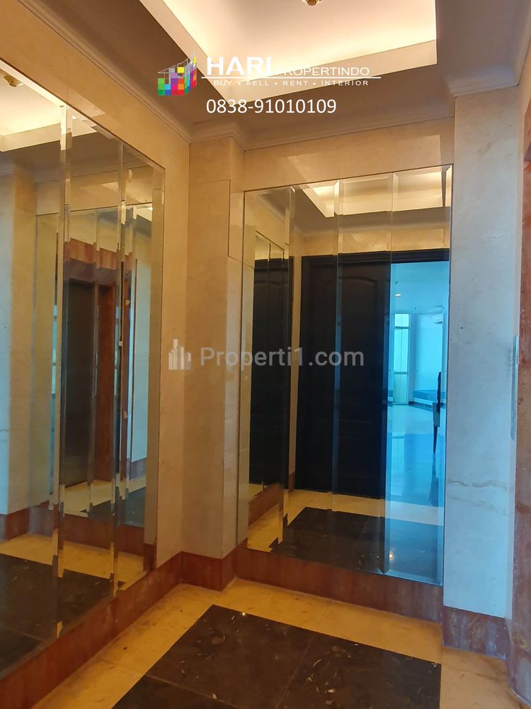 Disewakan Apartment Bellagio Mansion Mega Kuningan - 4+1 BR Semi Furnished, Private Lift, Murah