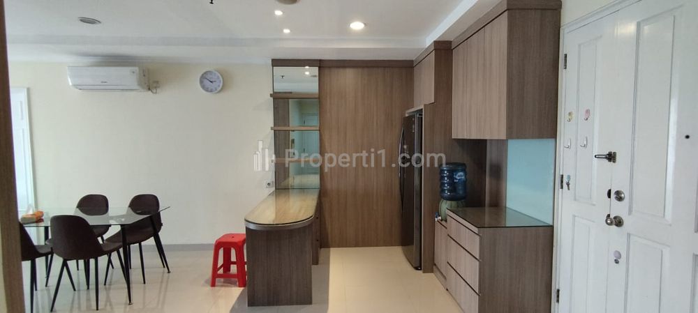 Sewa Apartemen French Walk MOI Kelapa Gading - 3 BR Full Furnished, dekat Mall Of Indonesia - Kode 0187
