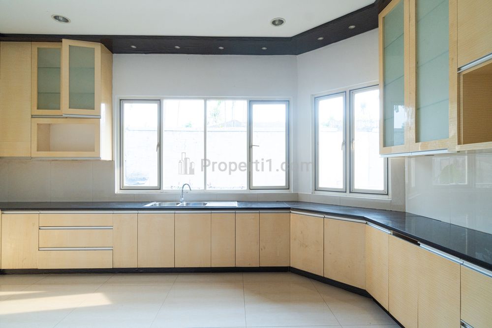 For Rent Well Maintained 4BR House at Pejaten South Jakarta