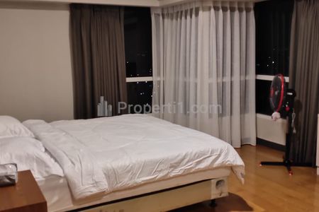 Dijual Apartemen Somerset Permata Berlian Permata Hijau - 3+1 Bedrooms Furnished RENOVATED
