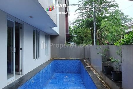 Dijual Rumah 4 Kamar di Pondok Indah Jakarta Selatan - Walking Distance to PIM, Close to Gate Toll & Shelter Busway Transjakarta PIM