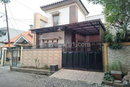 Jual Rumah 2 Lantai Siap Huni di Gayungsari Barat, Jambangan, Surabaya