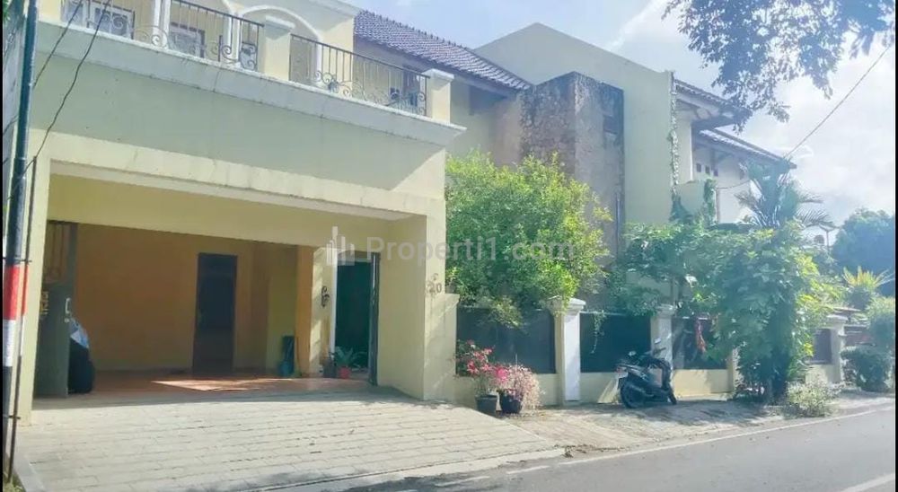 Dijual Rumah Siap Huni Strategis di Permata Timur Pondok Kelapa Duren Sawit Jakarta Timur