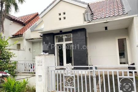 Jual Rumah 1 Lantai Strategis di Area Taman Puspa Raya Citraland Surabaya