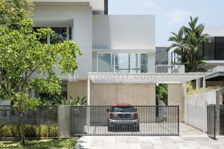 Jual Rumah Mewah Minimalis di Perumanahan Elit Graha Natura Surabaya