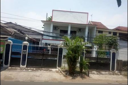 Dijual Rumah 2 Lantai Strategis di Duren Sawit Jakarta Timur