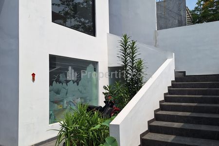 Dijual Rumah + Kantor di Agung Permai, Sunter Agung, Jakarta Utara