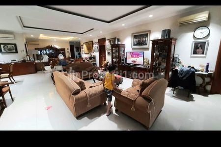 Dijual Rumah Full Furnished di Taman Radio Dalam Kebayoran Baru Jakarta Selatan