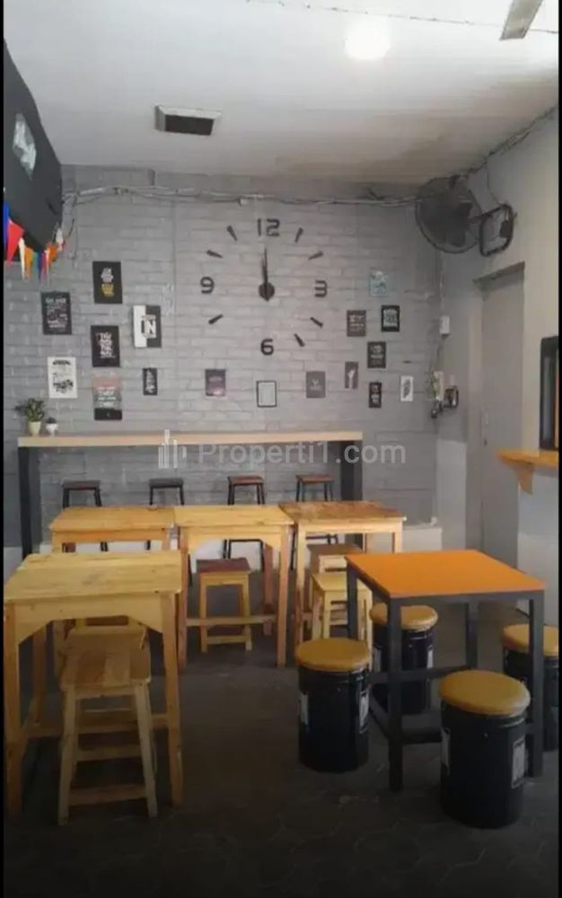 Disewakan Ruangan untuk Usaha/Kantor/Podcast dll TERMURAH di Jakarta Selatan - Jalan Haji Nawi Cilandak