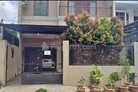 Dijual Rumah Cantik Strategis di Kebon Jeruk Jakarta Barat