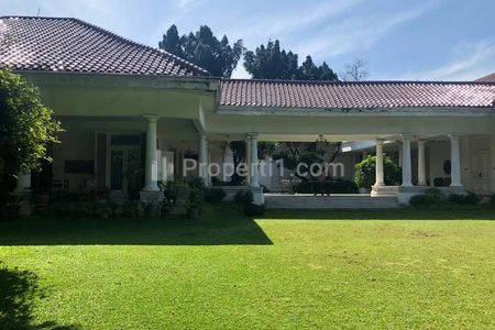 Jual Rumah Sangat Mewah Hook di Kemang Dalam Mampang Jakarta Selatan