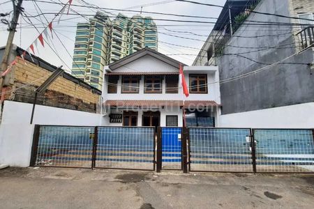 Jual Rumah Kos-Kosan di Jalan Pancoran Buntu Jakarta Selatan