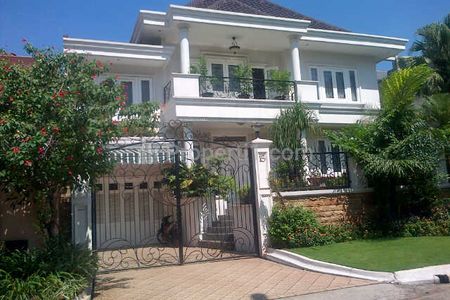 Dijual Rumah di Pondok Indah Jakarta Selatan, dekat Pondok Indah Golf