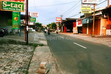 Dijual Tanah 418m² dekat Pasar Batujamus Kedawung Sragen - Harga 300 Juta