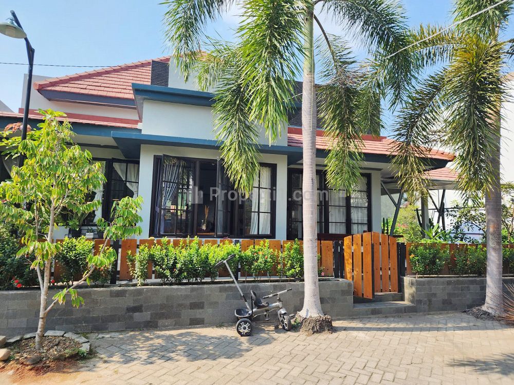 Rumah Dijual di Kota Mataram, dkat RSUD Provinsi NTB, Pasar Abian Tubuh, Lotte Grosir Mataram, Transmart Mataram, Mataram Mall