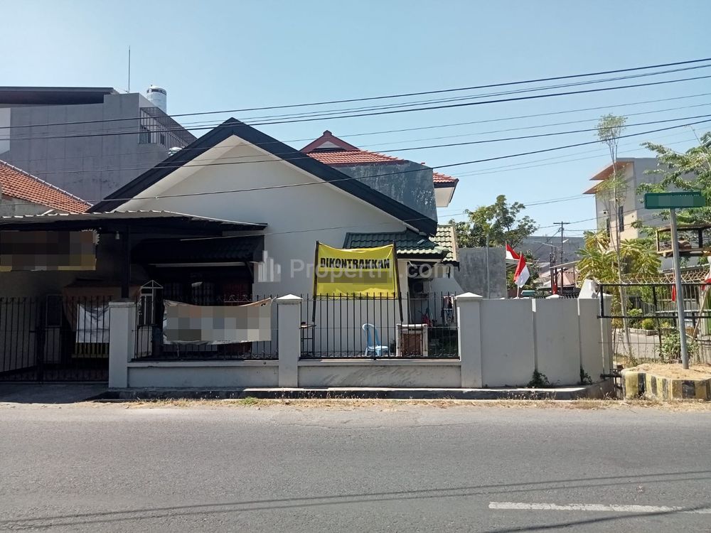 Sewa Rumah Hook Kosong Siap Huni di Klampis Harapan Surabaya