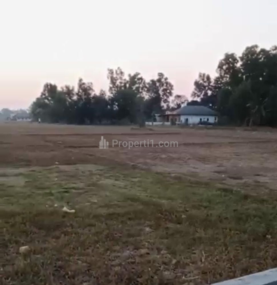 Dijual Tanah untuk Perumahan Subsidi di Pinggir Jalan Raya Parakan Cikampek Karawang