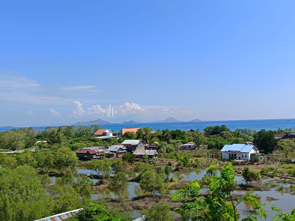 Jual Tanah Pinggir Pantai View Bagus di Labuan Bajo Manggarai Barat Nusa Tenggara Timur - Luas 1 Hektar