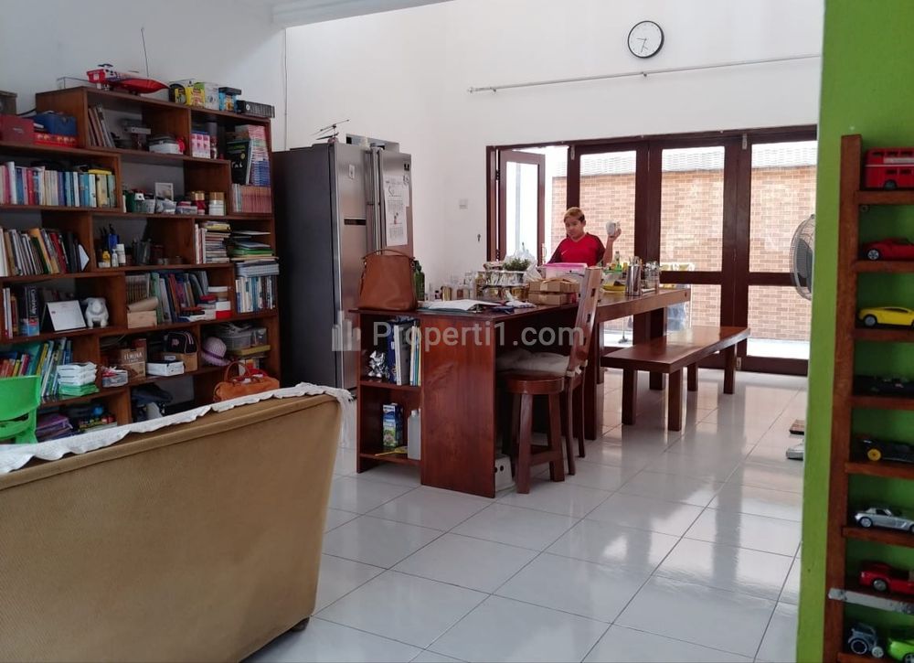 Disewakan Rumah di Elang Cluster HF Bintaro Jaya Sektor 9 - Lingkungan Nyaman, Asri, dan Tenang