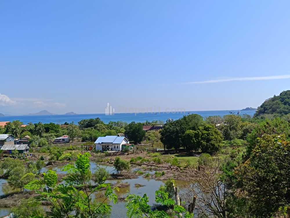 Jual Tanah Pinggir Pantai View Bagus di Labuan Bajo Manggarai Barat Nusa Tenggara Timur - Luas 1 Hektar