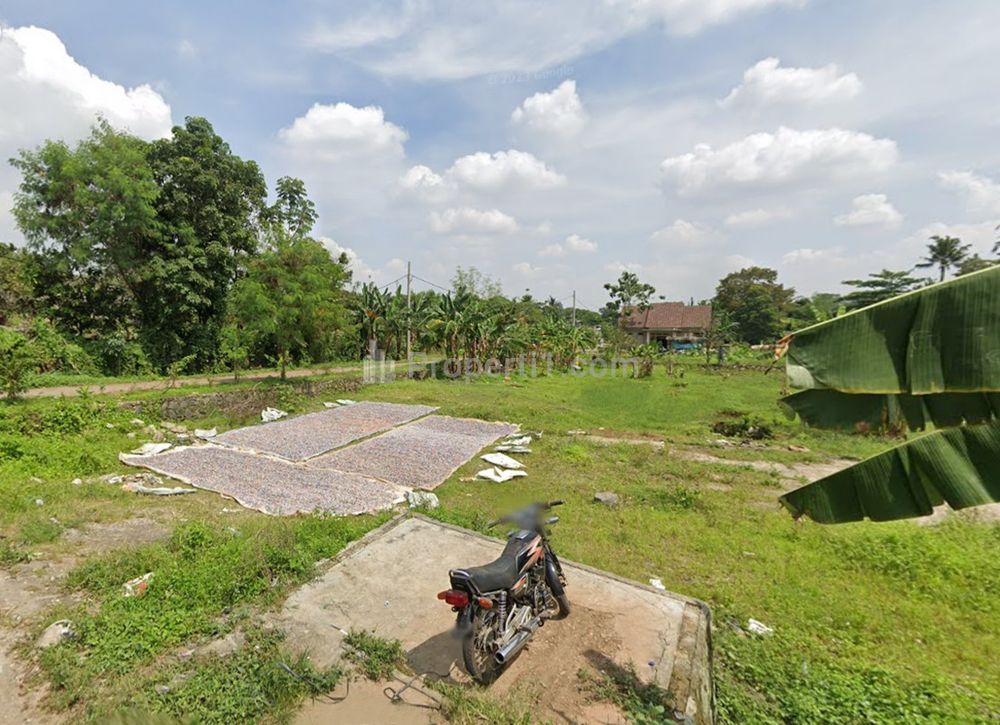 Jual Tanah Zona Perumahan di Jalan Raya Pendowo Limo Depok - Luas 2.000 m2