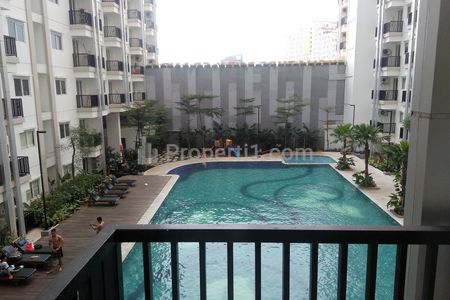 Sewa Apartemen Signature Park Grande, Studio++ Lantai Rendah View Swimming Pool, Full Furnished
