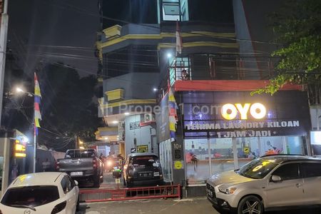 Jual Hotel OYO 50 Kamar 5 Lantai di Cideng Jakarta Pusat - Dekat ke ITC Roxy Mas