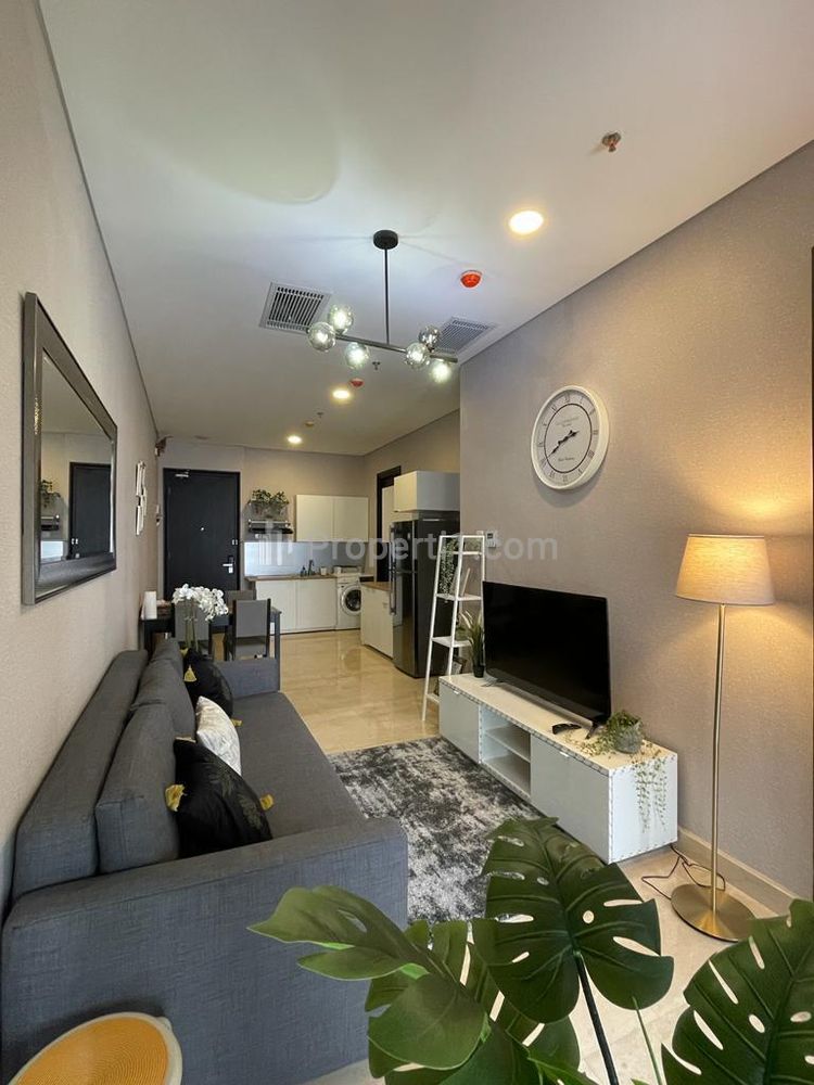 Sewa Apartemen Sudirman Suites Jakarta Pusat 3 BR Full Furnished, dekat MRT Bendungan Hilir, Intiland Tower, Sampoerna Strategic Square - Kode 0261
