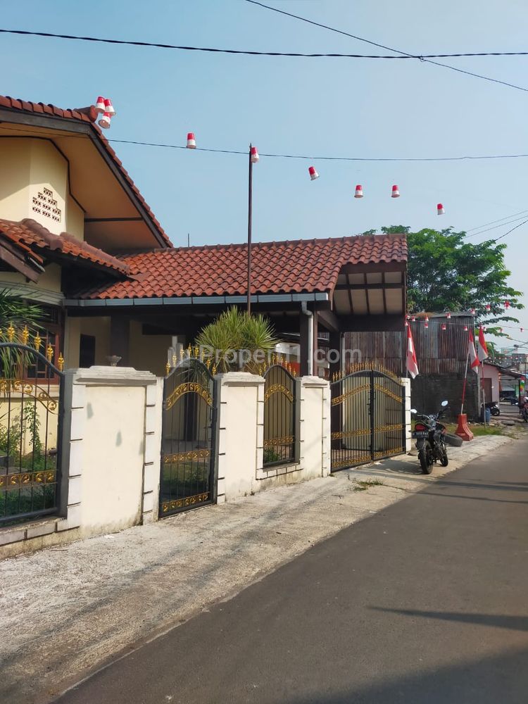 Dijual Rumah 3 Kamar dalam Komplek di Lambangsari Tambun Selatan Bekasi