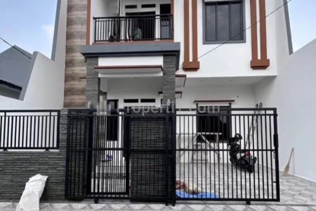 Rumah Dijual di Pekayon Pasar Rebo dekat Raya Lapan Jakarta Timur