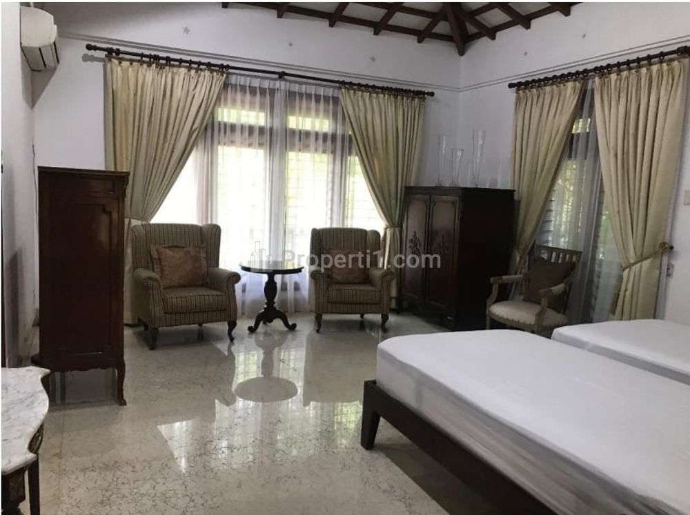 Good Comfy House For Rent At Patra Kuningan Jakarta Selatan (Best Price)