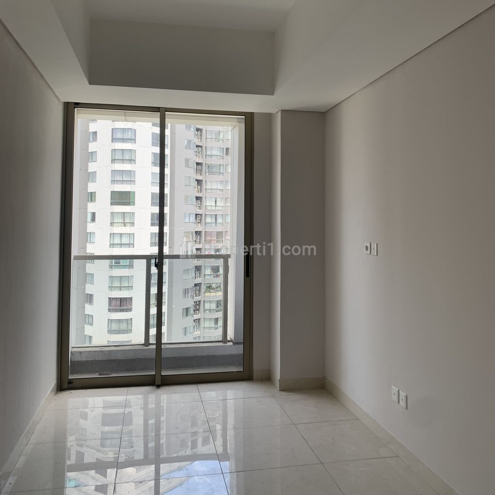 HARGA BAGUS Dijual 2 Bedroom Unfurnished Apartment Taman Anggrek Residence (Best View)