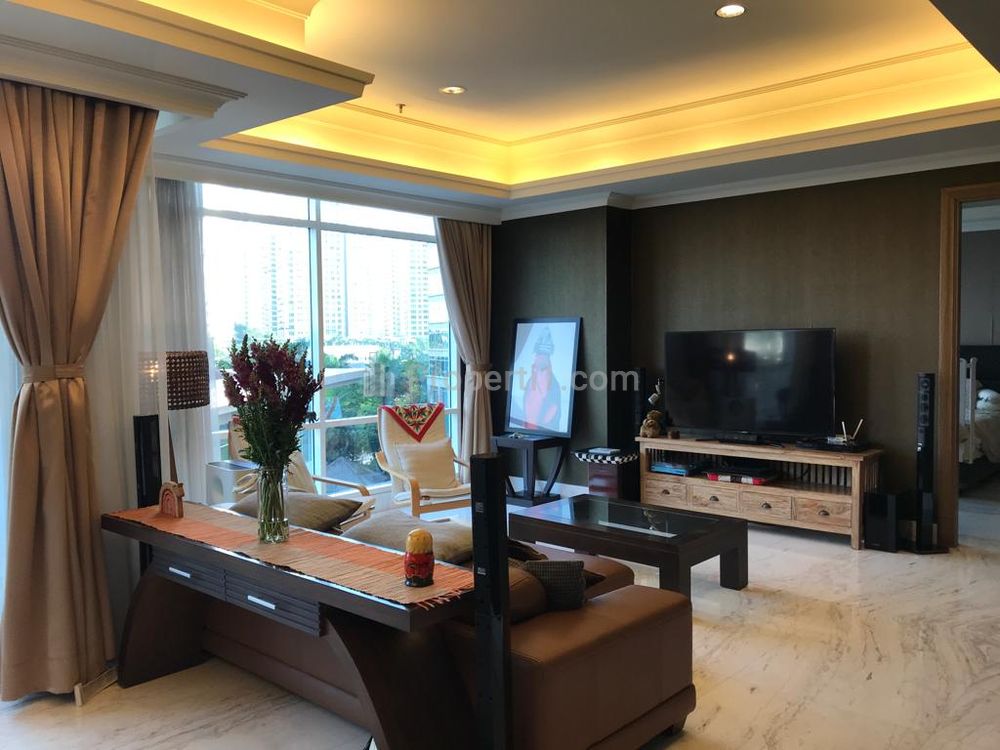 Sewa Apartemen 2 Bedroom at Botanica Simprug Jakarta Selatan