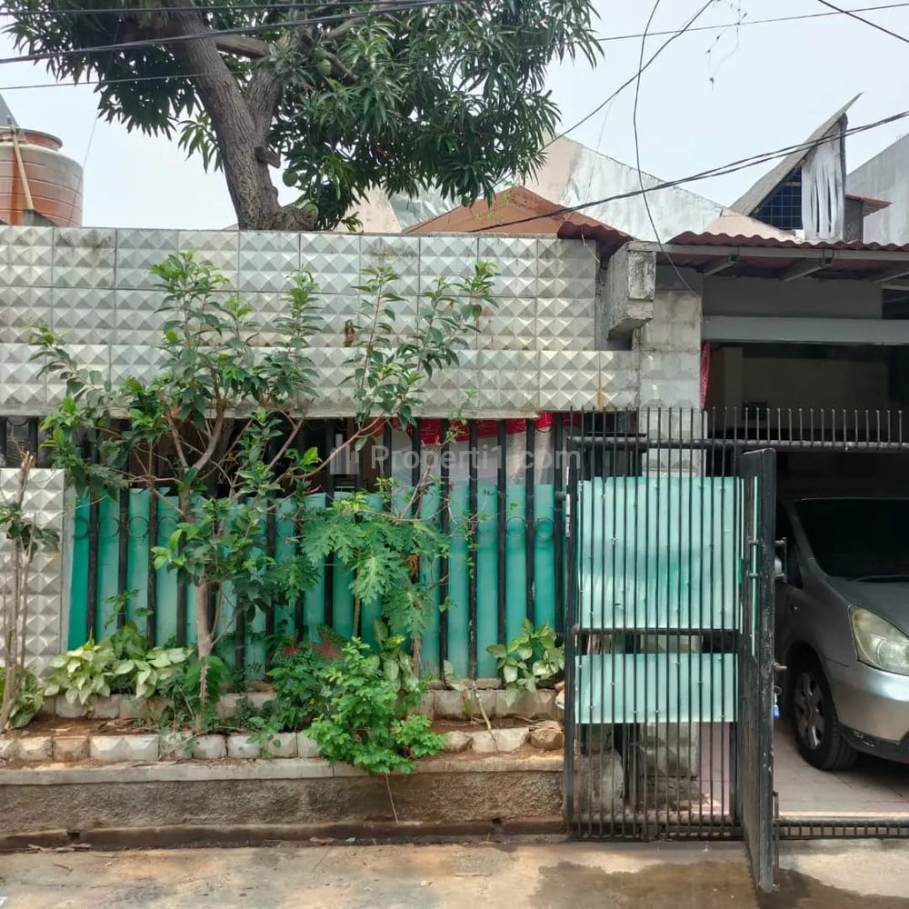 Jual Rumah 1.5 Lantai 3 Kamar di Perumahan Daan Mogot Estate Jakarta Barat