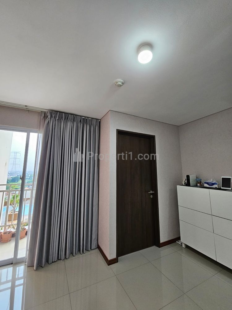 Jual Apartemen Metro Garden Tangerang - 2 Bedroom Semi Furnished, View Pool