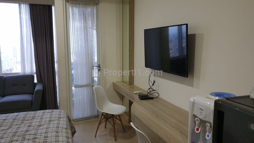 Sewa Apartemen Menteng Park Cikini Tower Sapphire - Studio Full Furnished, dekat Taman Ismail Marzuki, Sekolah Kanisius, dan UI Salemba - Kode 0302