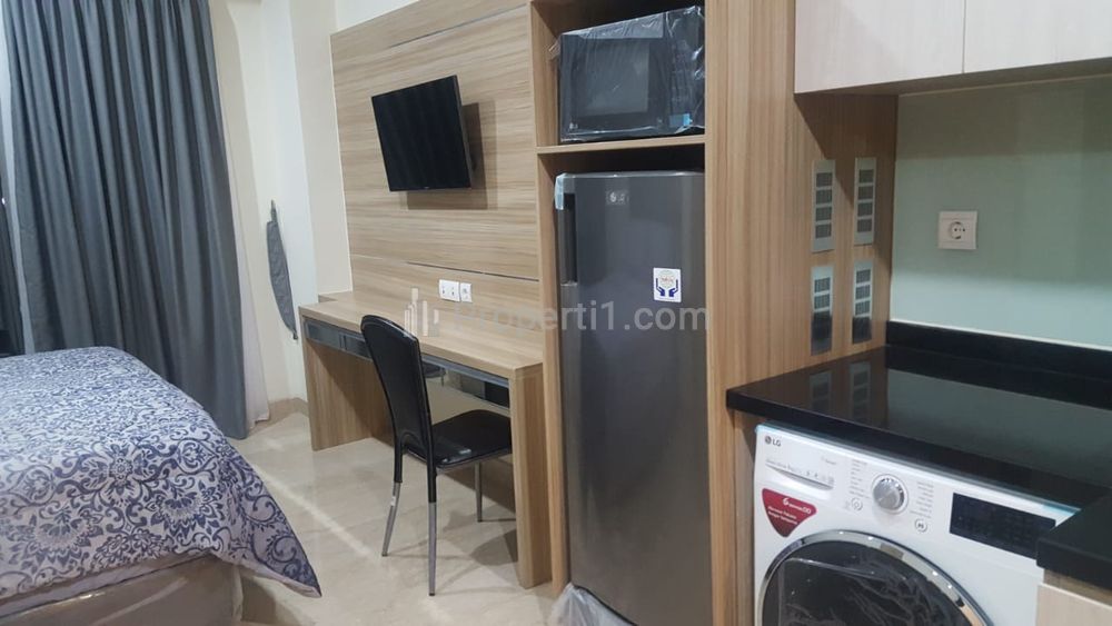 Sewa Apartemen Menteng Park Cikini Tower Sapphire - Studio Full Furnished, dekat Taman Ismail Marzuki, RSCM, RS Carolus, dan UI Salemba - Kode 0303