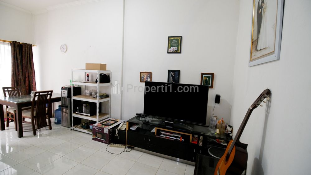 Disewakan Apartemen Sudirman Park - 2 Bedroom Fully Furnished, dekat London  School of Public Relations, Citywalk Sudirman, dan Gedung Atria @Sudirman