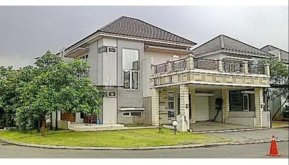 Dijual Rumah 5 Kamar Ada Balkon di Kota Wisata Cibubur