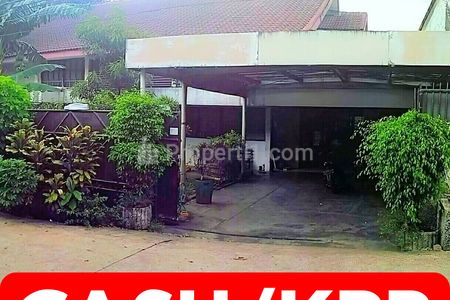 Dijual Rumah Second 8 Kamar di Tanah Kusir Kebayoran Lama Jakarta Selatan