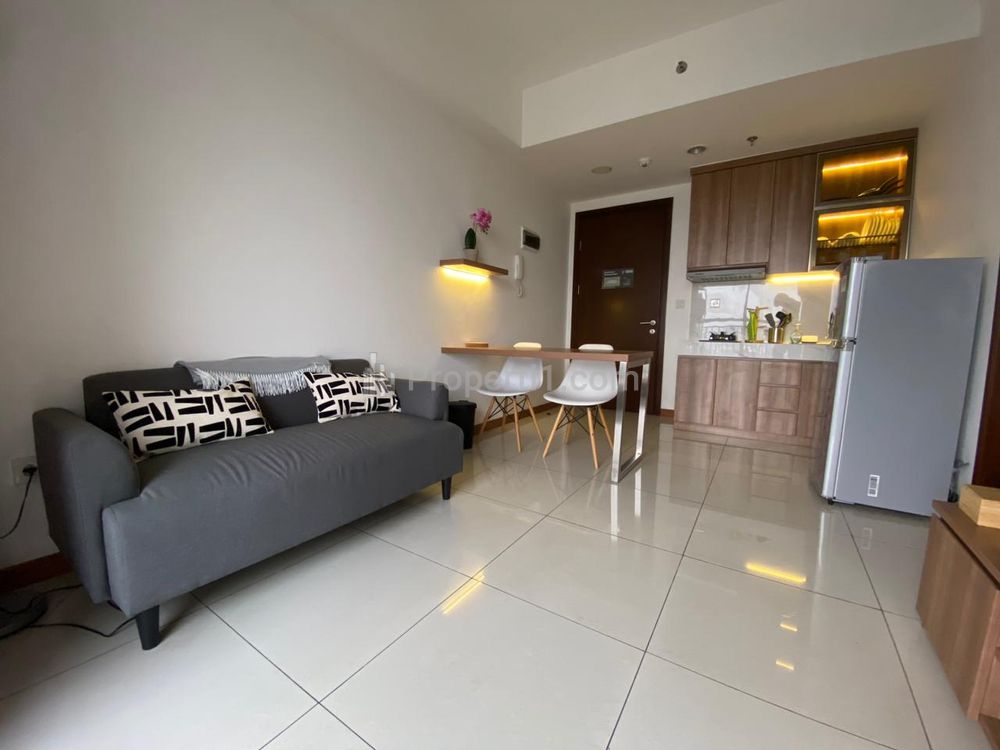 Disewakan Apartemen Mid Town Gading Serpong Tangerang 1 BR Fully Furnished