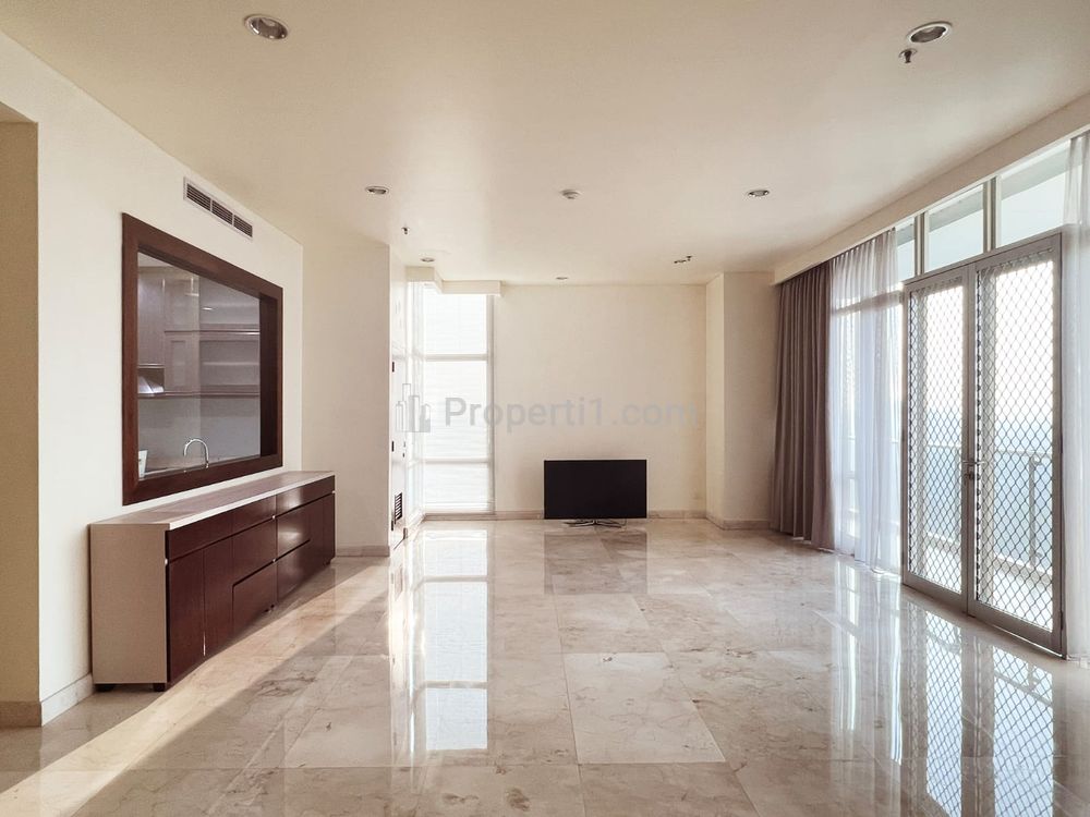 For Rent Apartment Essence Darmawangsa Tower East 3BR Furnished