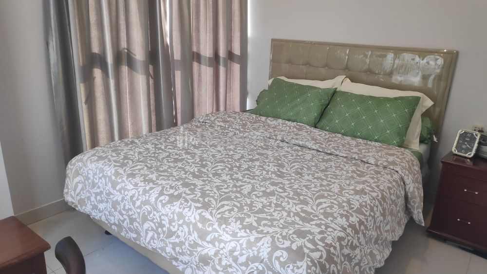 Sewa Apartemen Taman Anggrek Residences - 2 Bedroom Furnished View Pool
