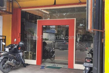 Ruko Dijual di Jl. Supomo Raya Jakarta Selatan