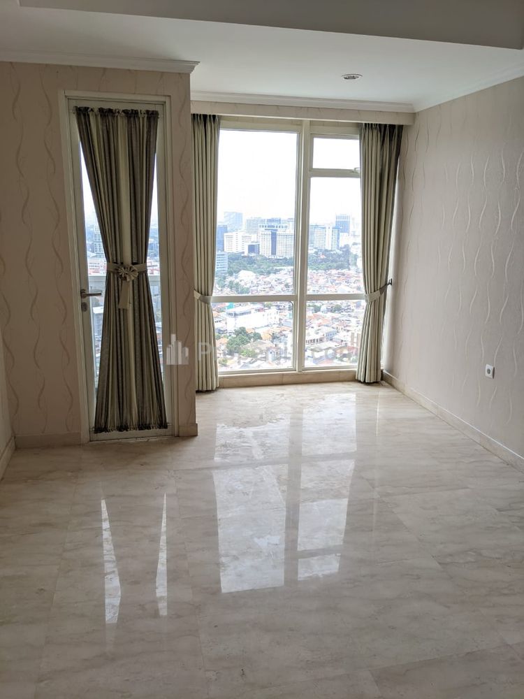 Apartemen Menteng Park Dijual Type Studio Semi Furnished, dekat RSCM dan Taman Ismail Marzuki