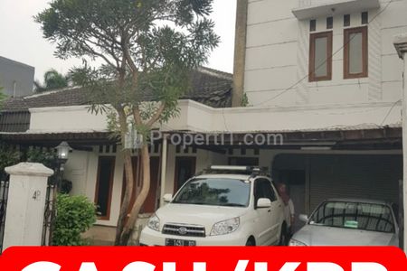 Dijual Rumah Second di Cipete Utara Jakarta Selatan - 6+2 Kamar Tidur