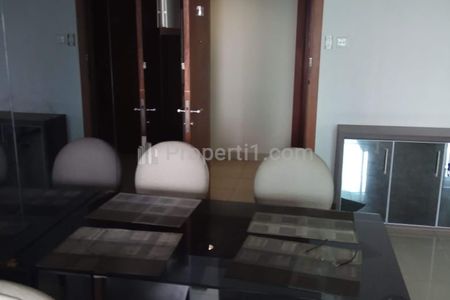 Disewakan Apartemen Thamrin Residence di Jakarta Pusat - 3 BR Full Furnished