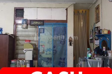 Dijual Rumah Second 6 Kamar di Tanah Kusir Kebayoran Baru Jakarta Selatan